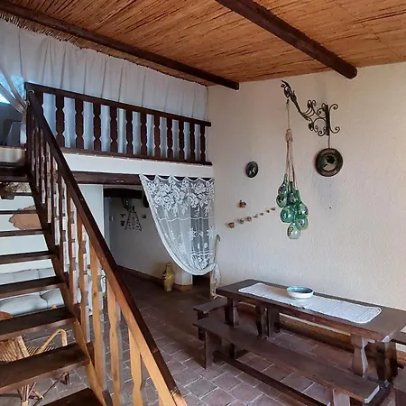 Casa Sulla Baia ブルコリ